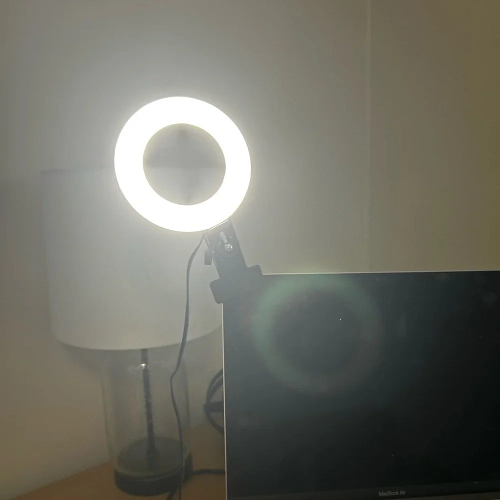 White Clip-On Ring Light