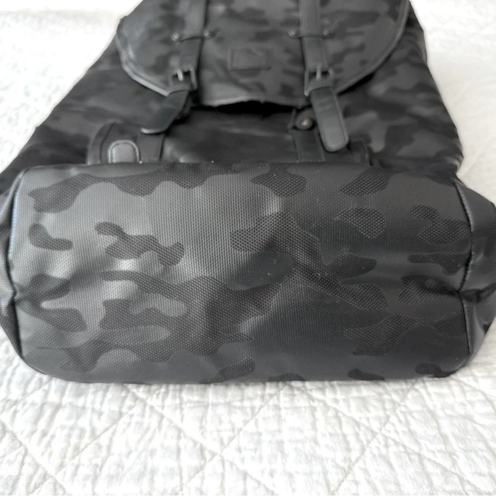 Steve Madden this black