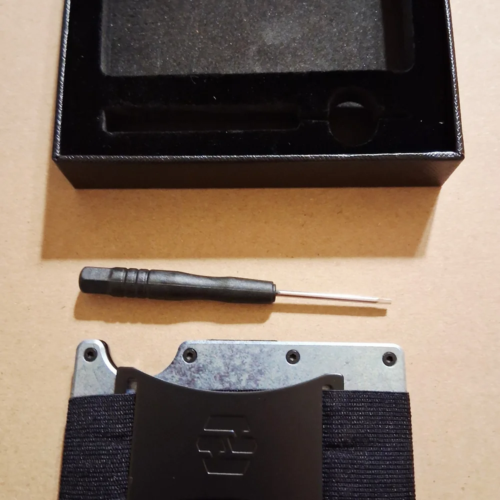 Havenhurst slim minimalistic