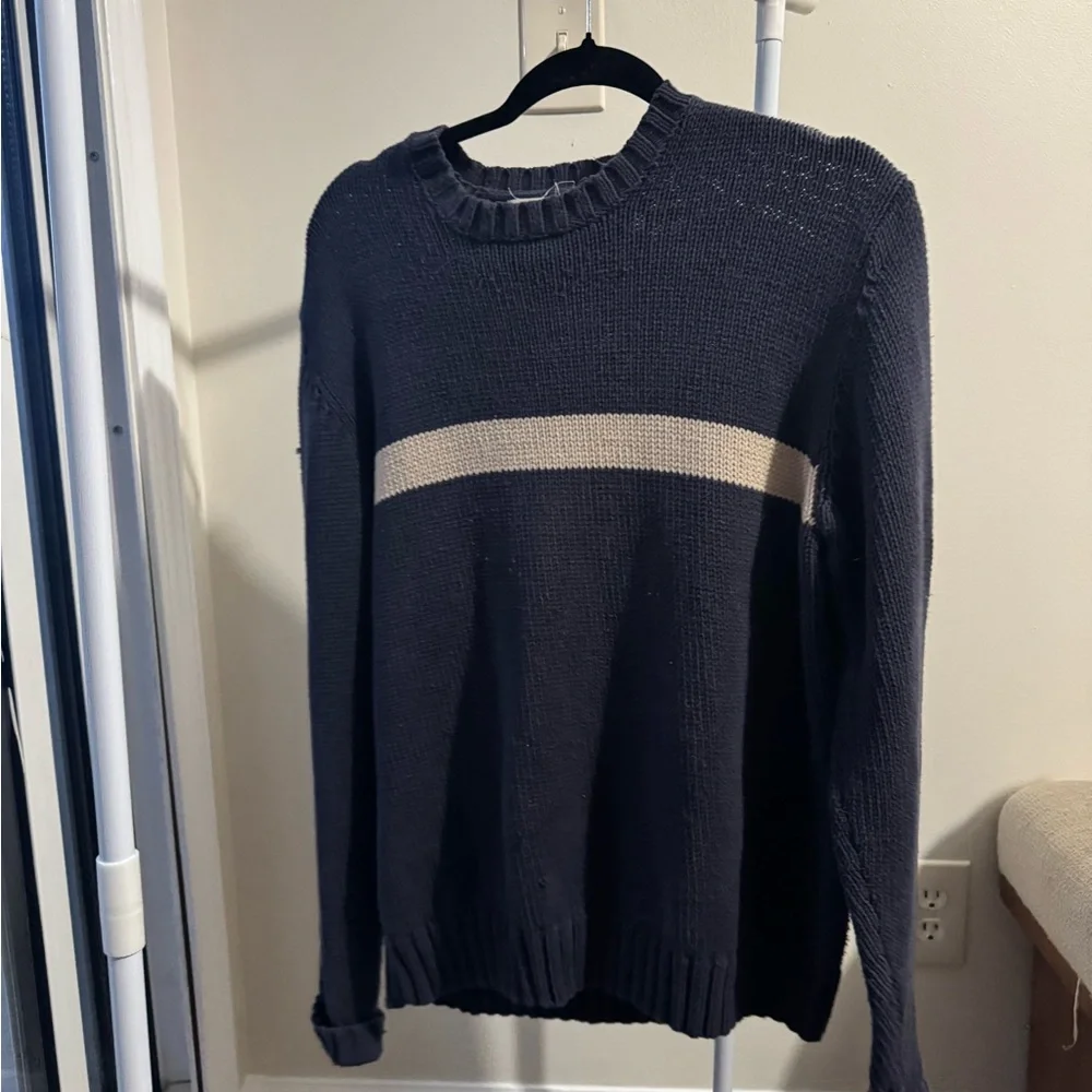 Old Navy Crewneck Sweater