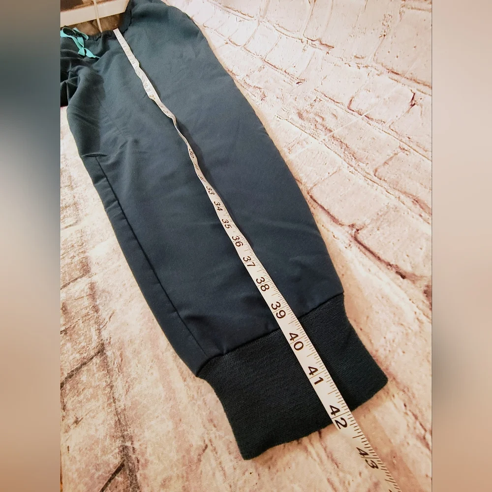 Figs zamora jogger