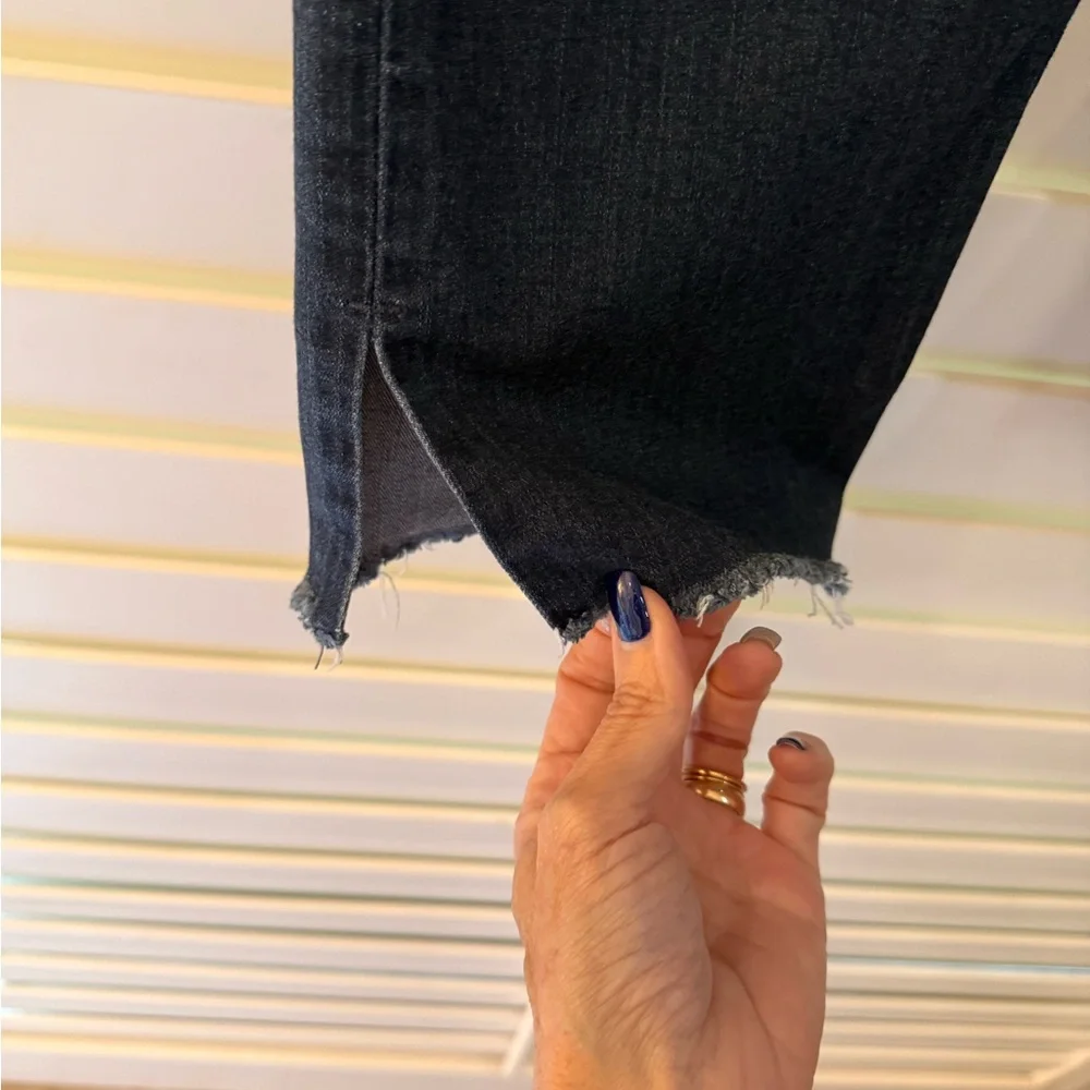Hudson Jeans stylish dark