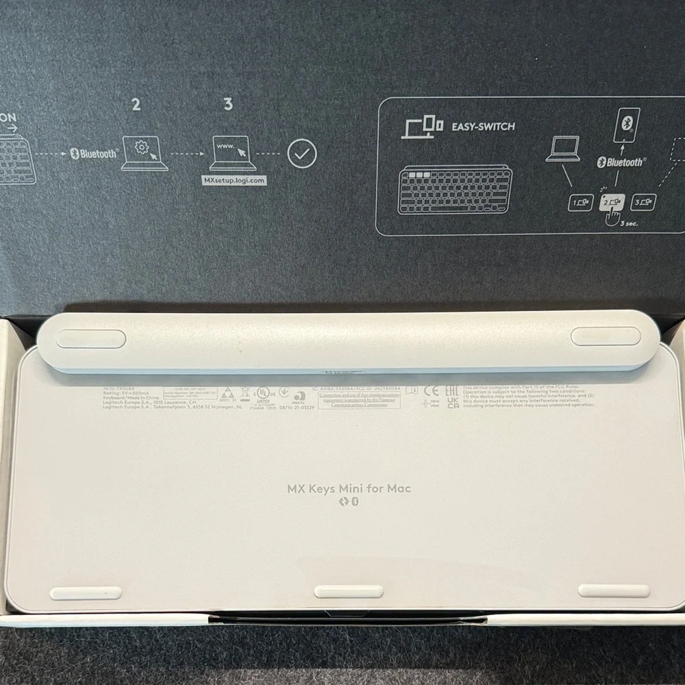 Logitech compact wireless
