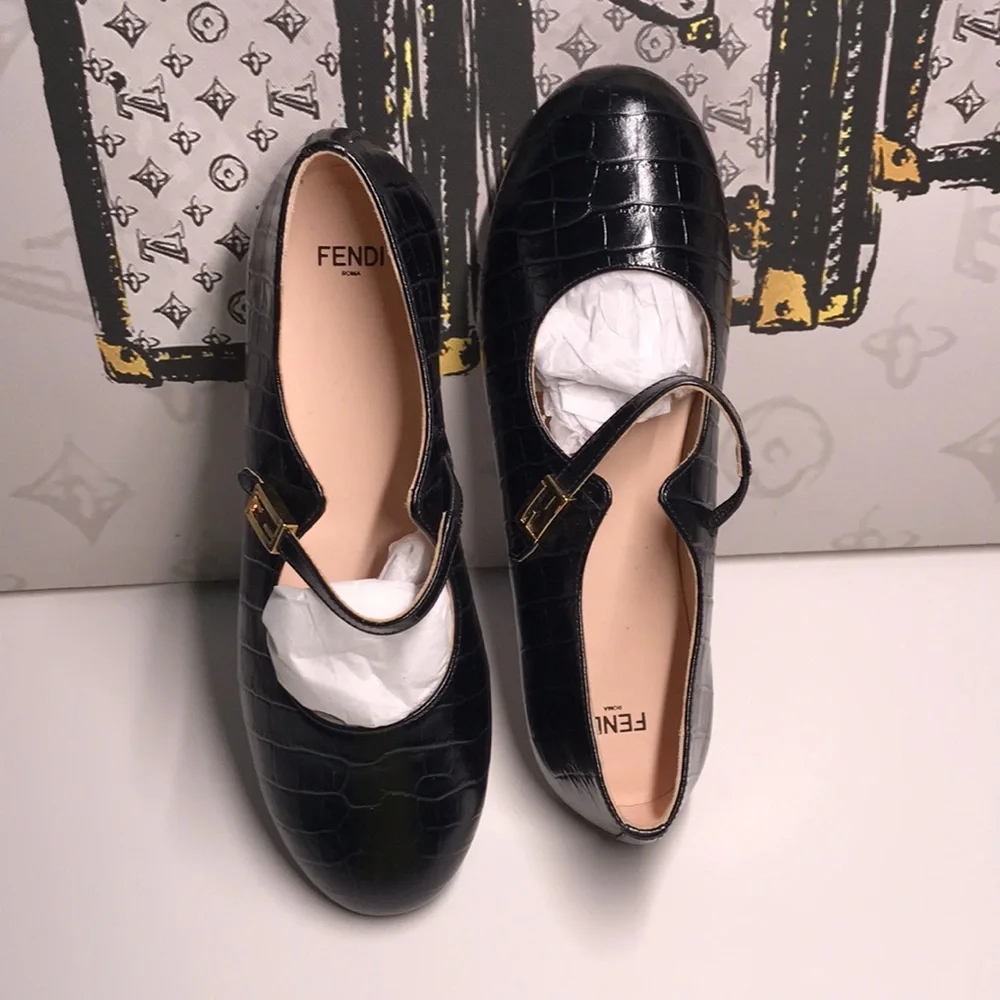 New Authentic FENDI Kids Croc-Embossed Leather Mary Jane Shoes Size: 36