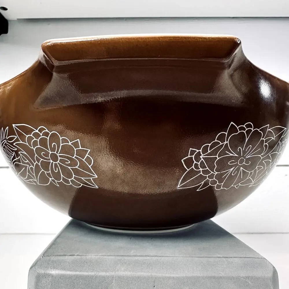 Vintage, Pyrex Brown Woodland Mixing Bowl #444 Ovenware Serveware Food Table