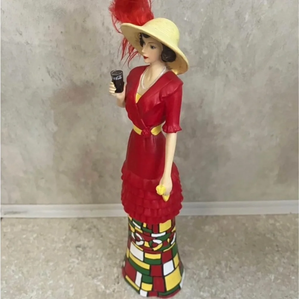 The Hamilton Collection charming coca