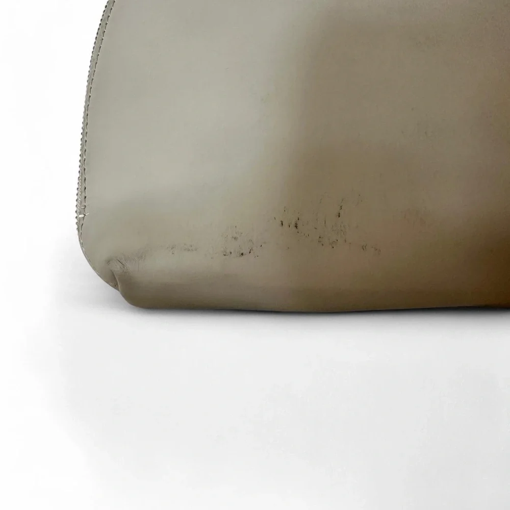 Burberry beauty stone