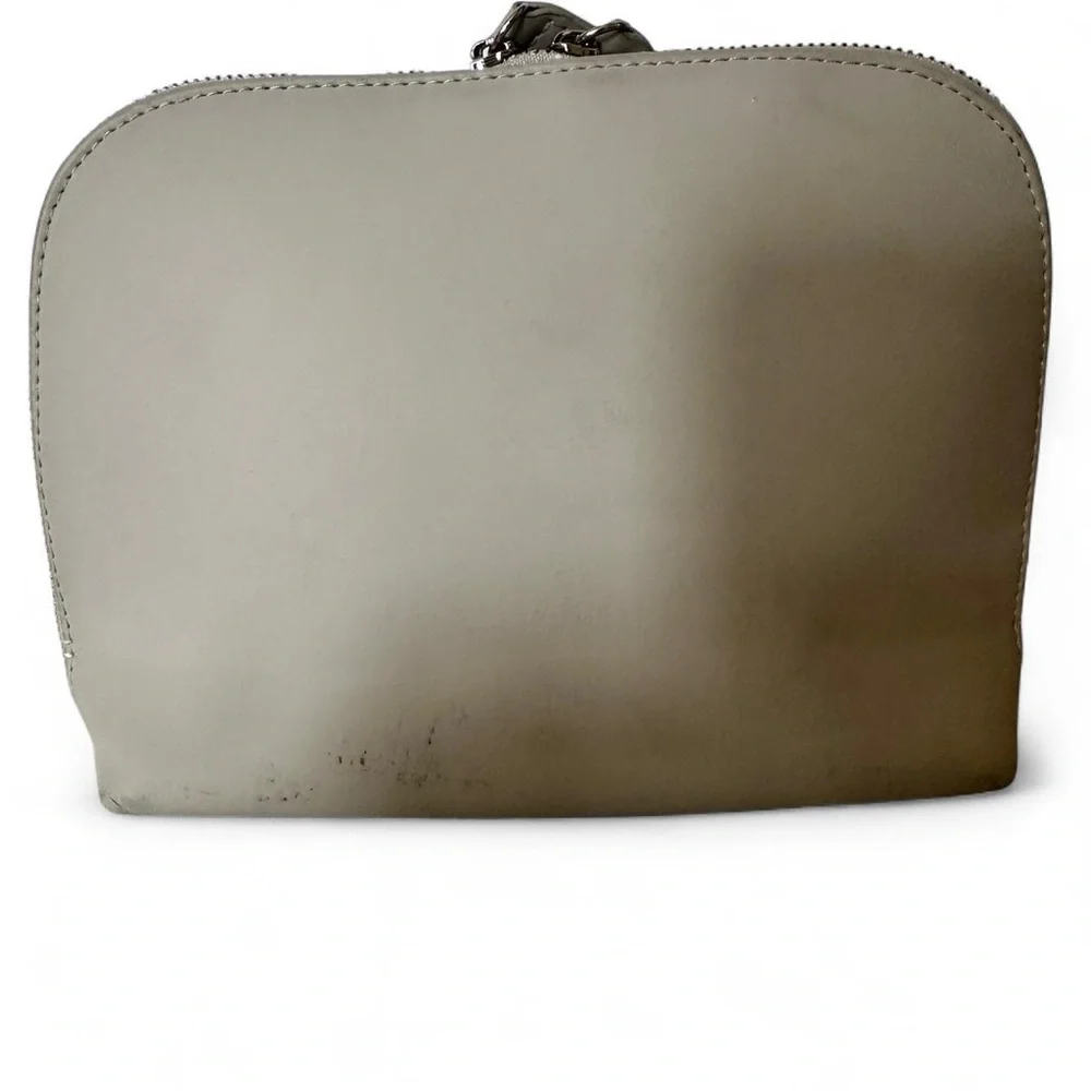 Burberry beauty stone
