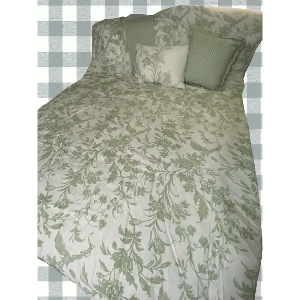 Laura Ashley what it