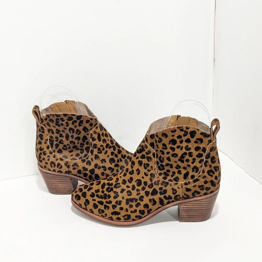 UGG Kingsburg Leopard Boots