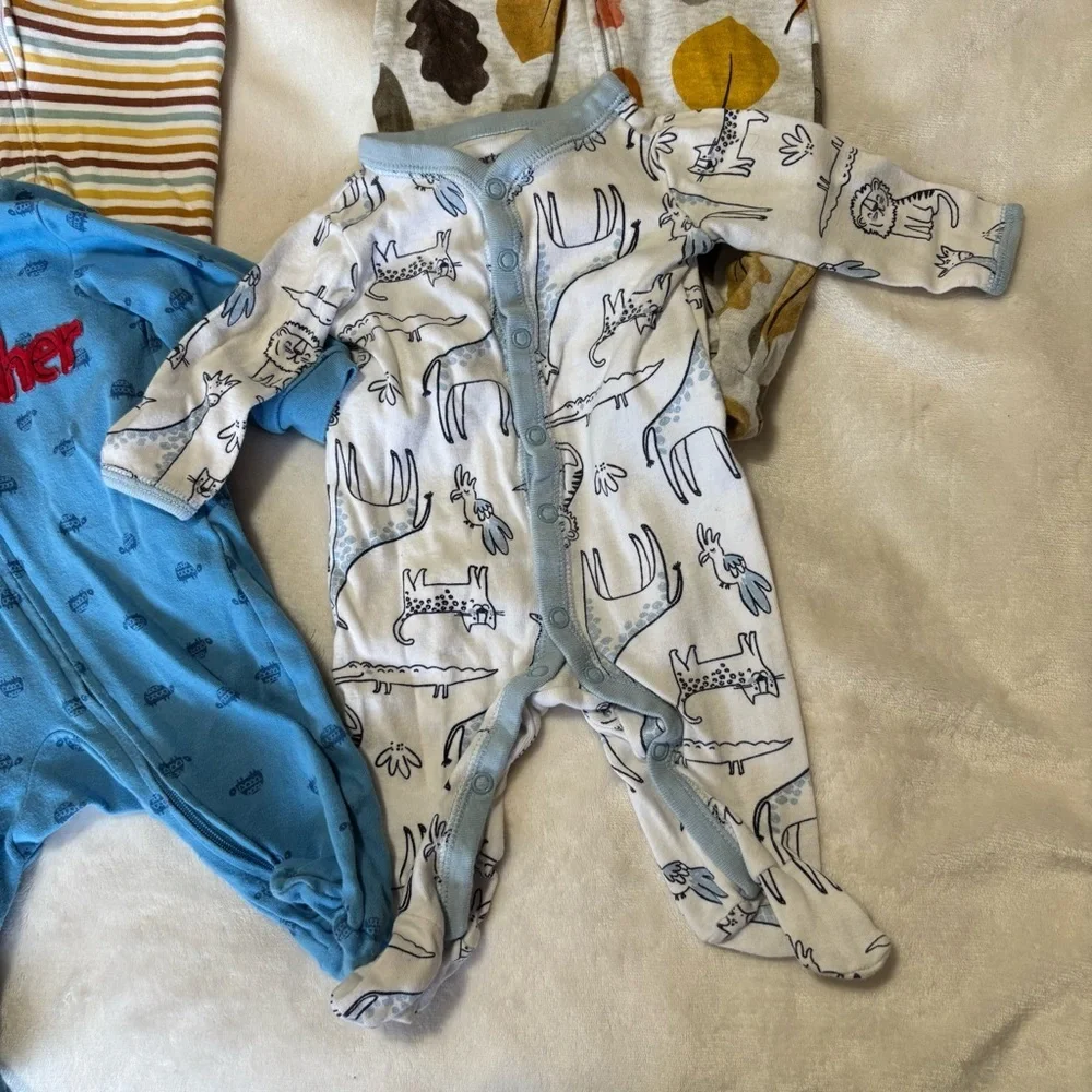 Carters set four