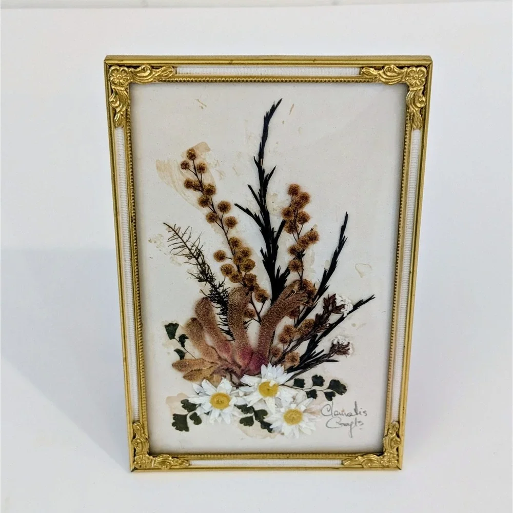 Vtg Framed Floral Dried Flower Picture Art Wall Hanging Signed Stella Turner