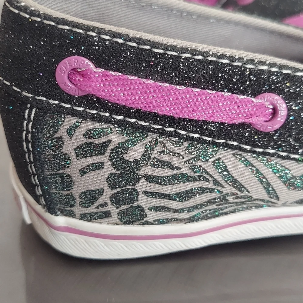 Sperry lightly used