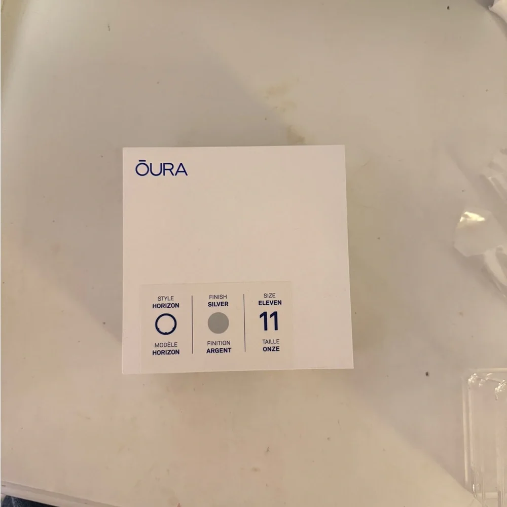 Oura sleek silver