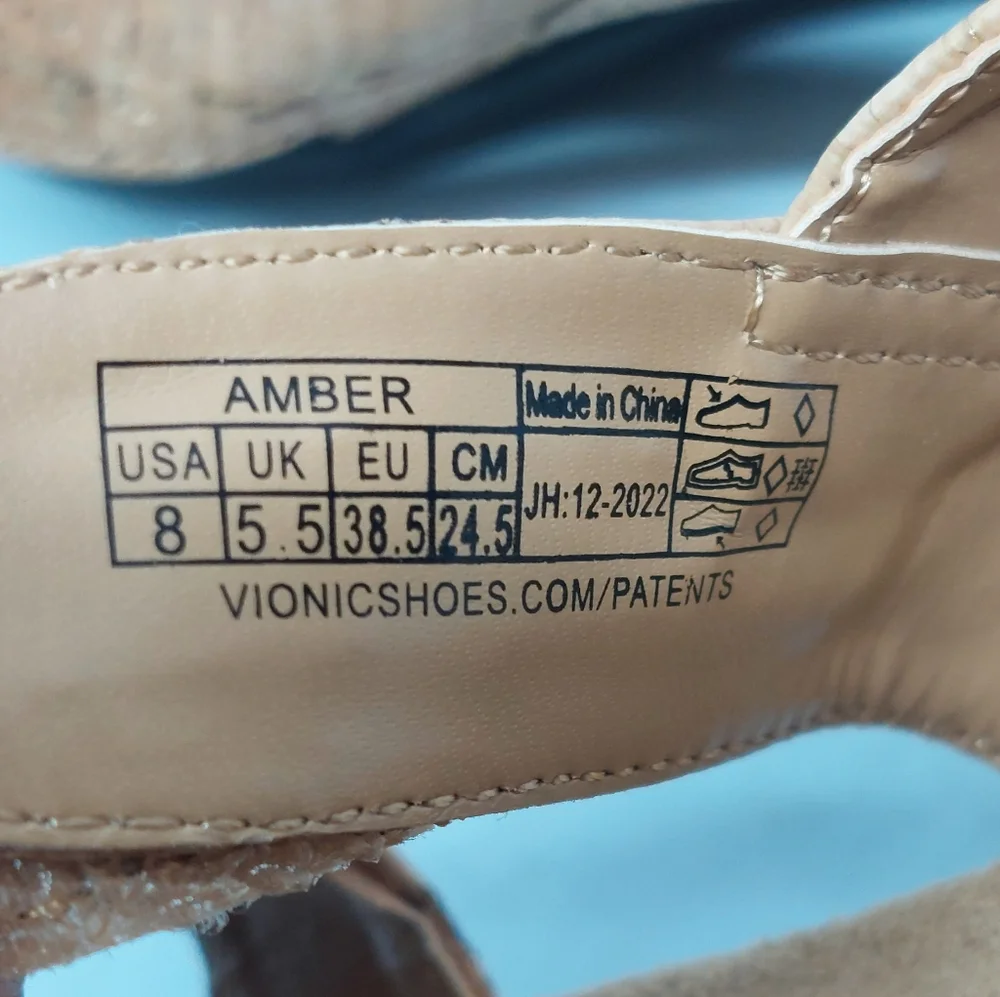 Vionic amber sandals
