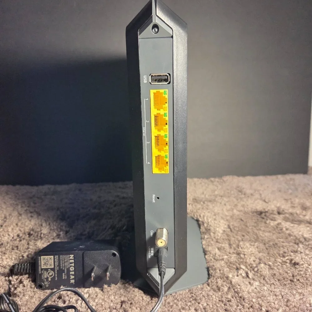 netgear preowned excellent