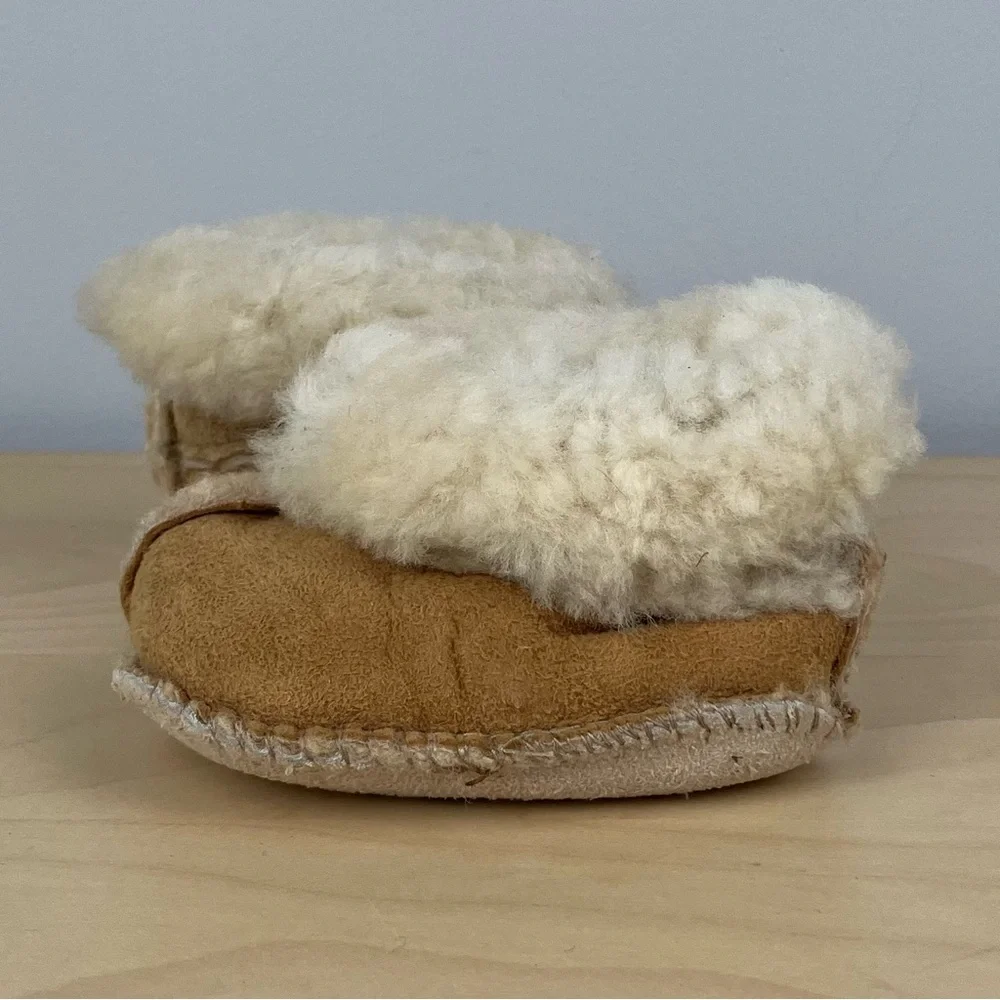 Vintage Baby Size 2-3 Brown Suede Shearling Lined Slipper Booties Unbranded