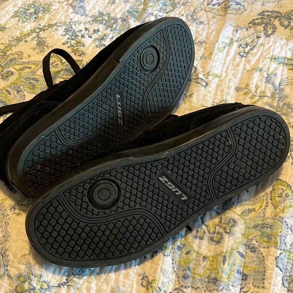 Lugz black leather