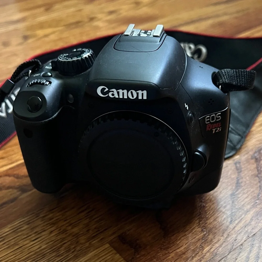 Canon dslr camera