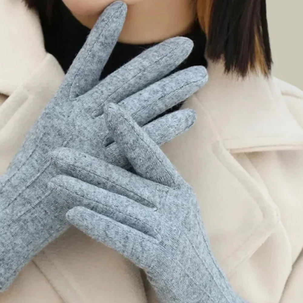 Cashmere & Wool Blend Gloves luxury cashmere