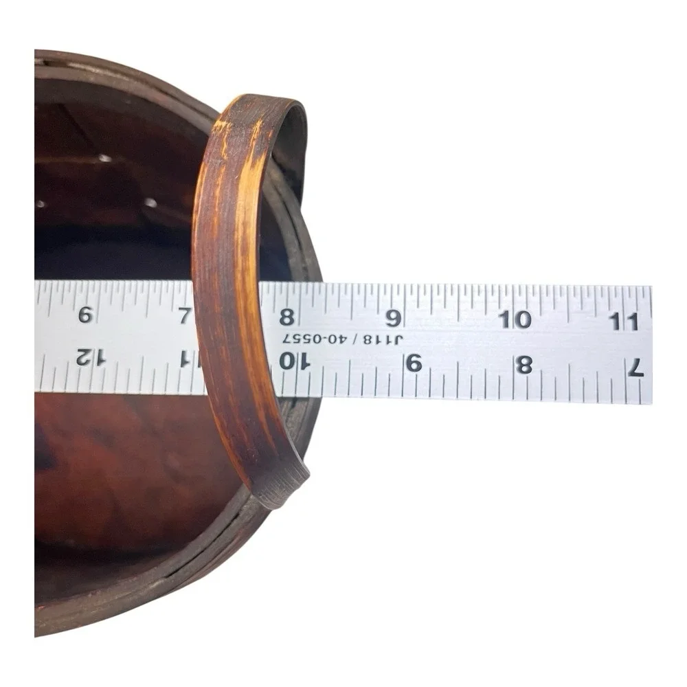The Unbranded Brand wood tin