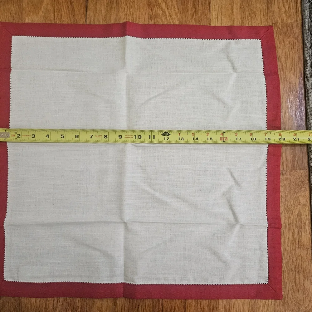 Williams Sonoma Red and White/cream Table Linen