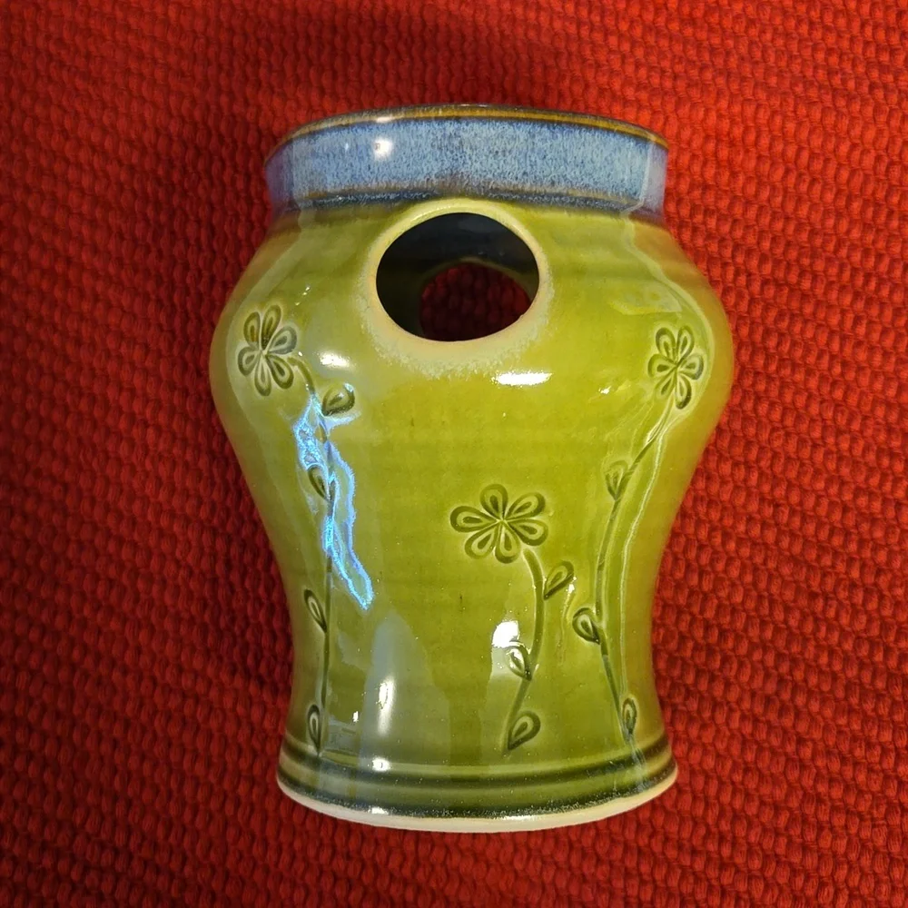 Pottery toothbrush toothpaste holder blue and green floral