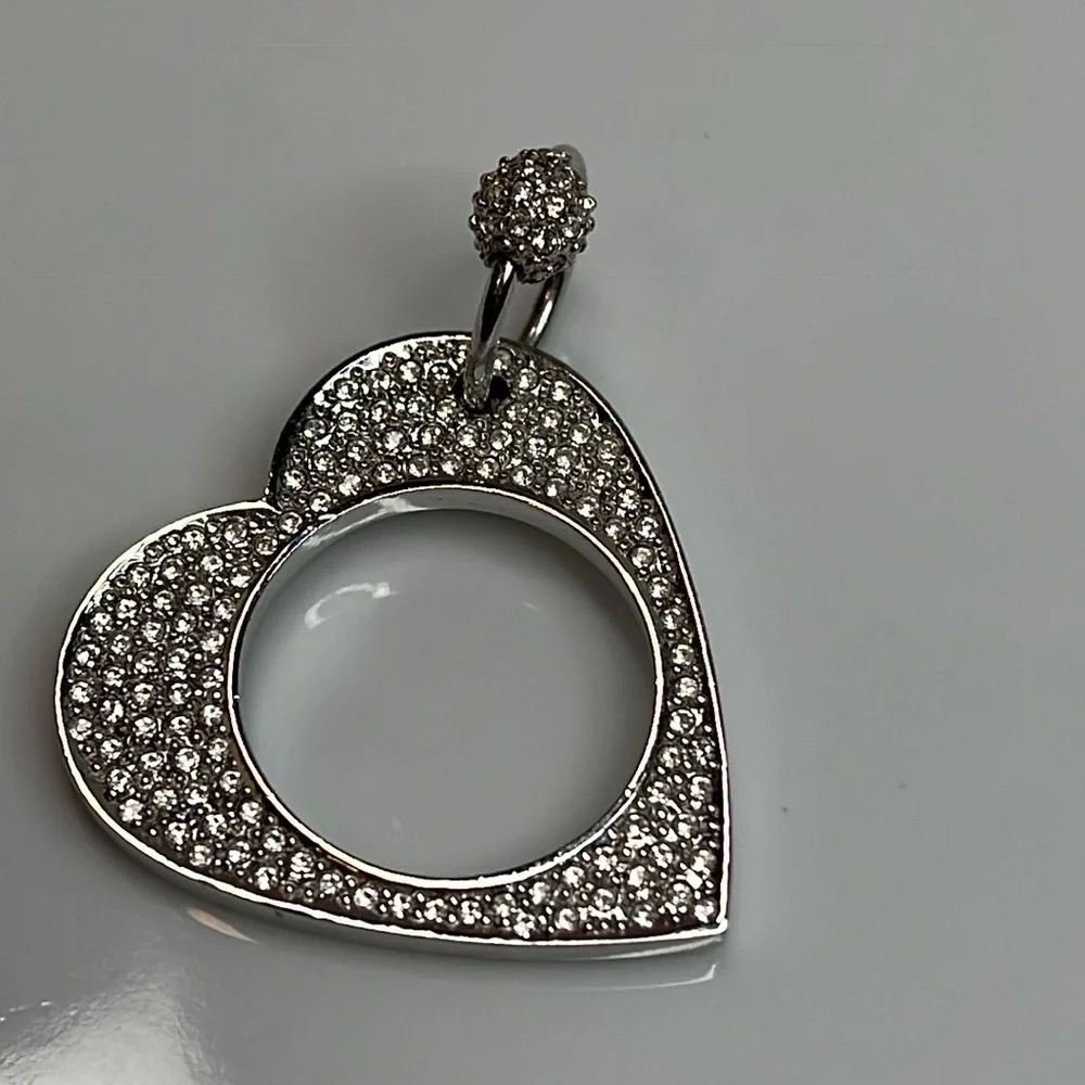 DIOR HOLLOW HEART RING