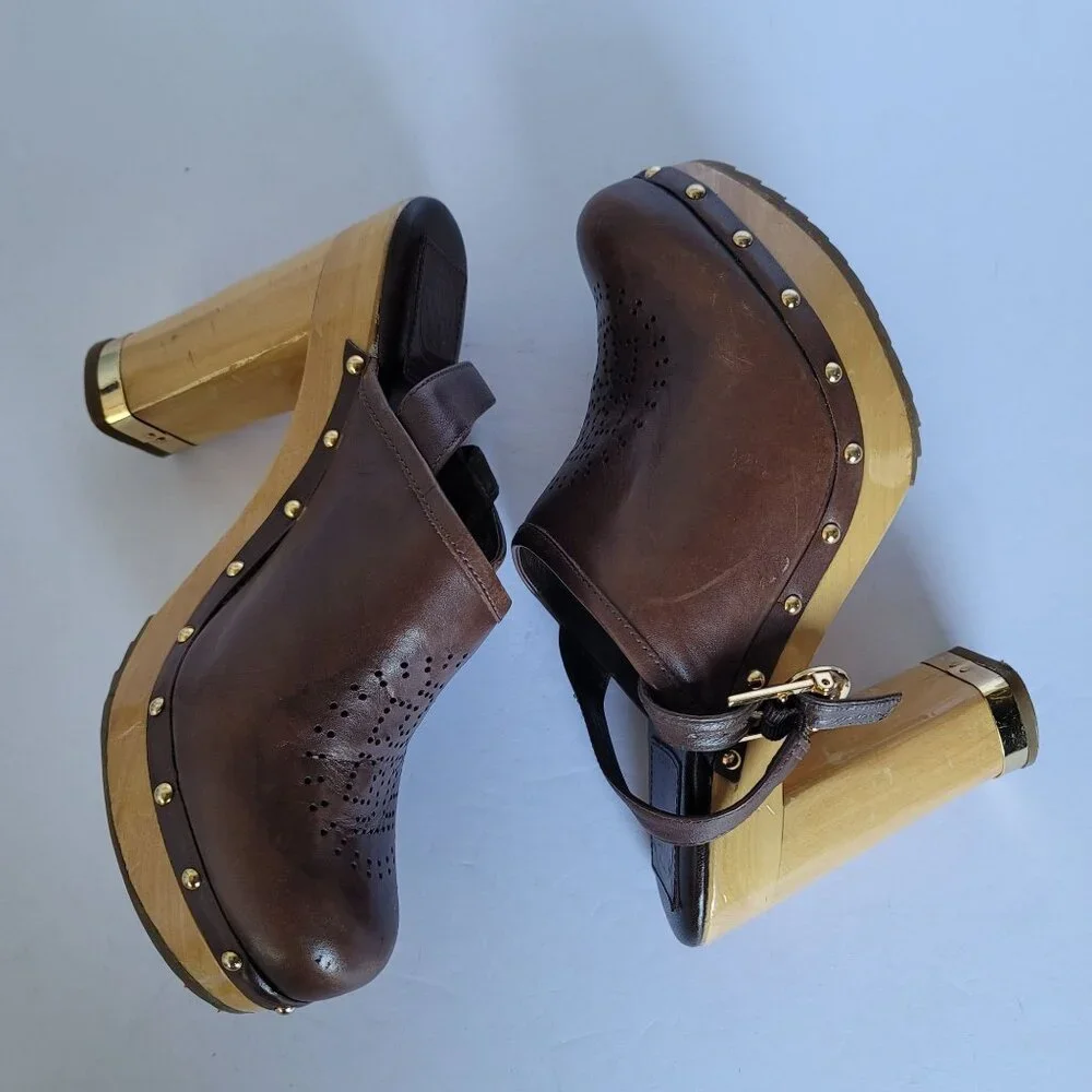 Tory Burch size 5m