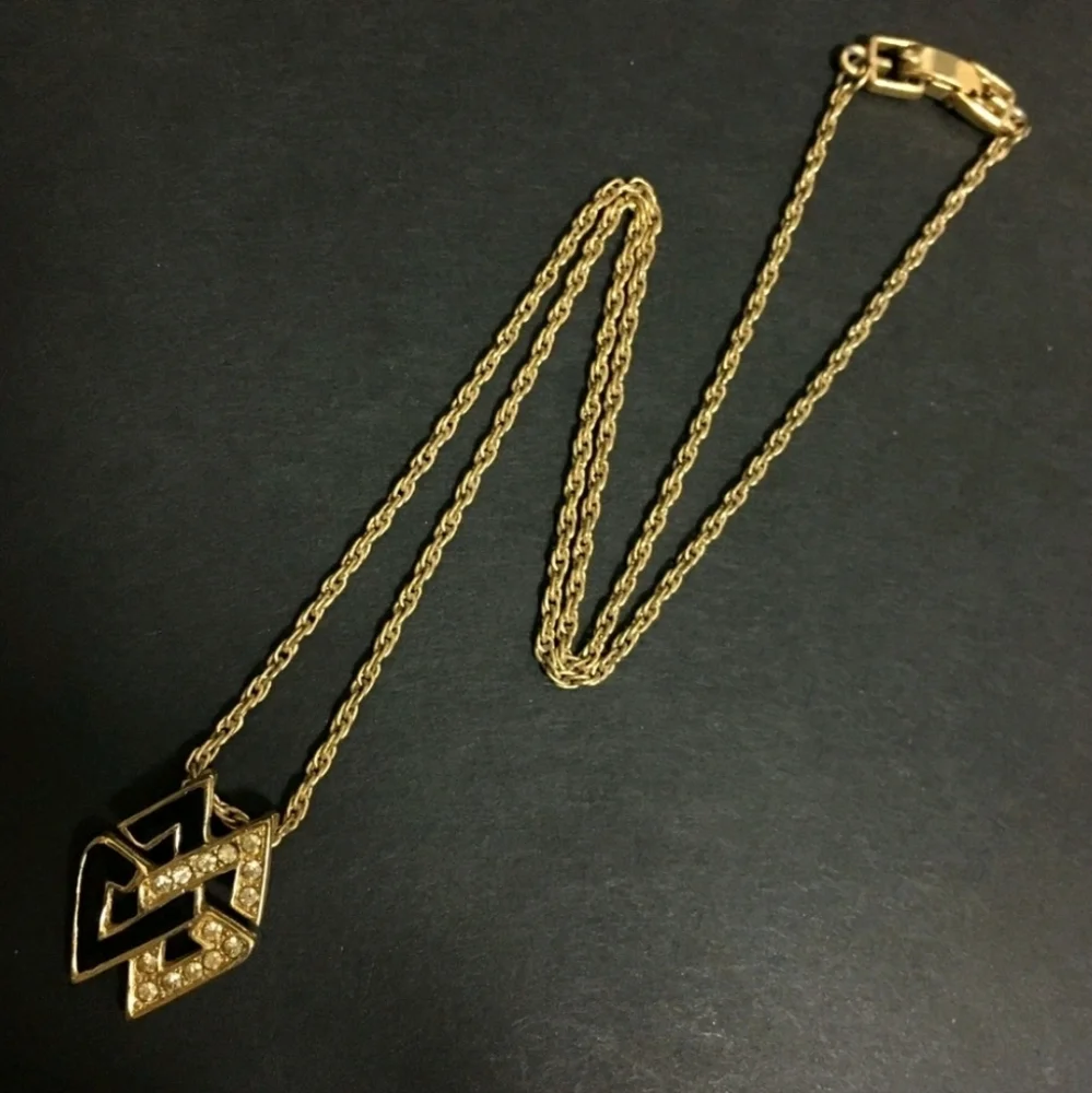 Givenchy G Gold & Black W/ Silver Rhinestones Pendant Necklace (EUC)✨️