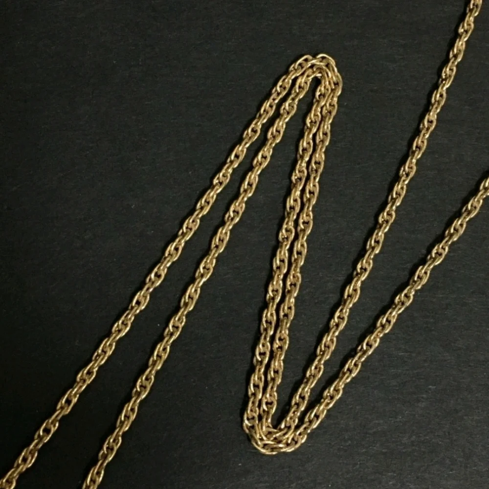Givenchy elegant gold