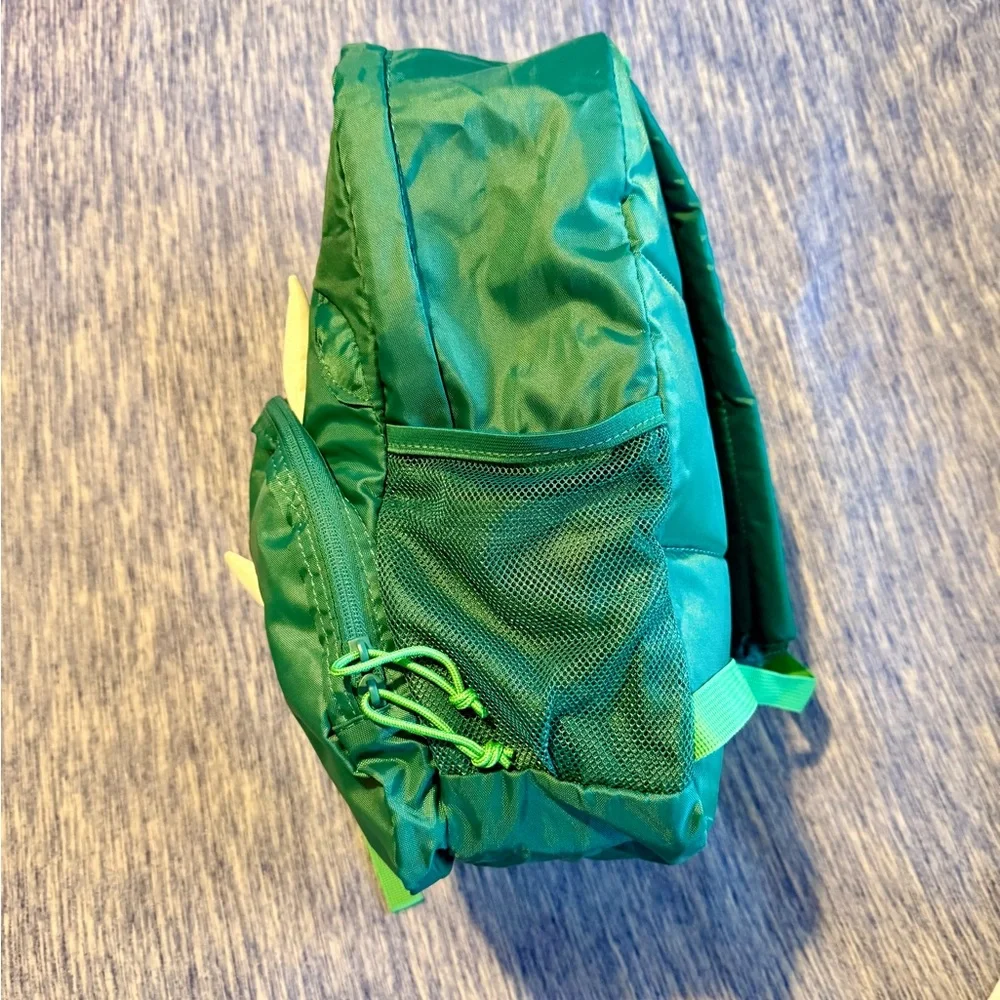 N/A adorable green