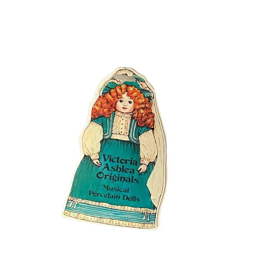 Pre-owned Victoria Ashlea Originals 1985 Musical Porcelain 12