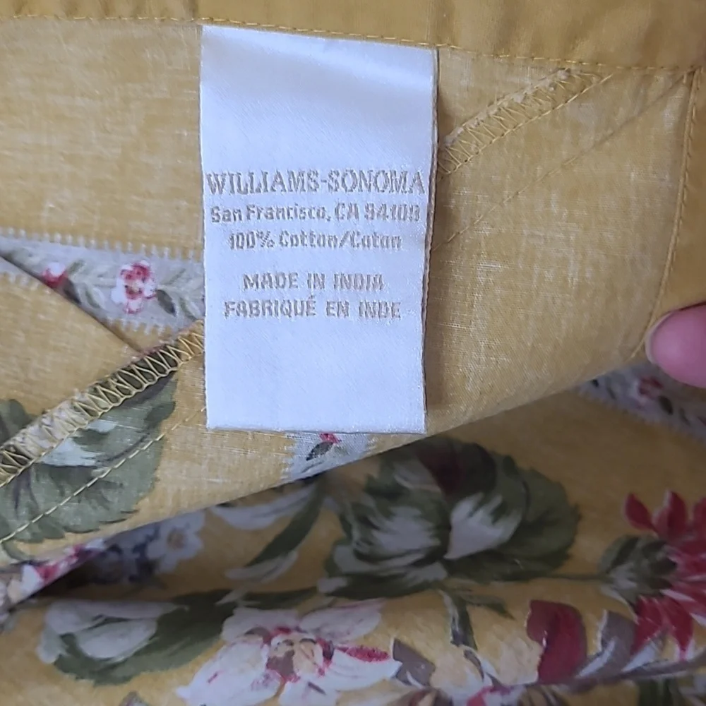 Williams Sonoma like new
