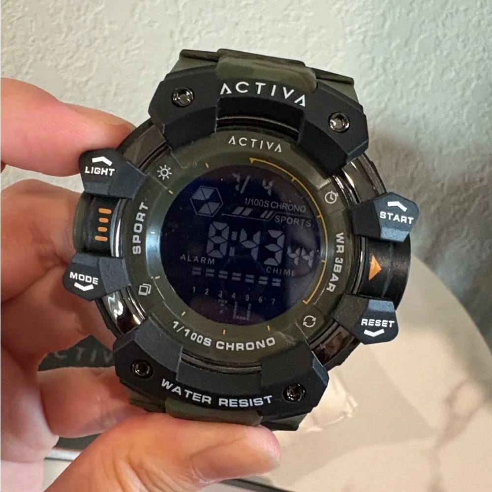 Activa Armour X Invicta Men's Digital Watch - 50mm. Camouflage NWT
