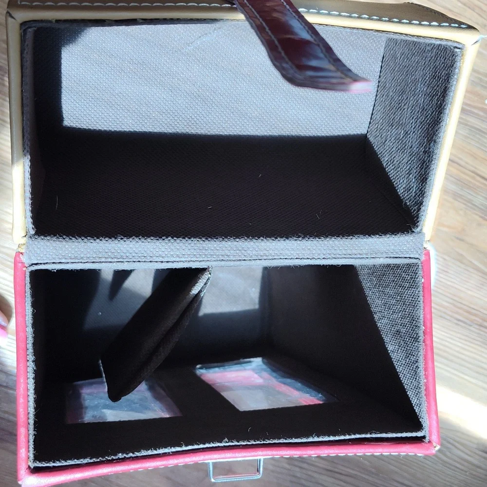Vans Gifts Double Standard Wine Leather Carrie GUC With Gift Inside