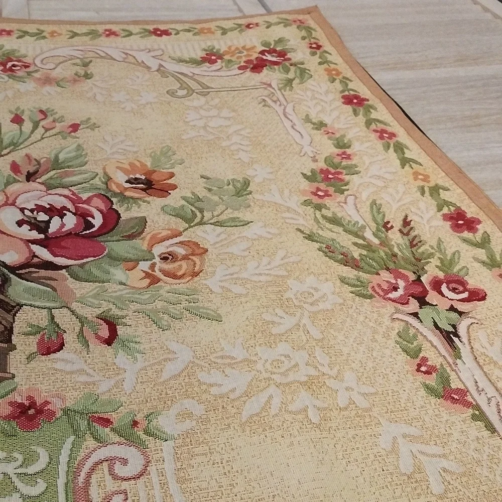 N/A elegant vintage