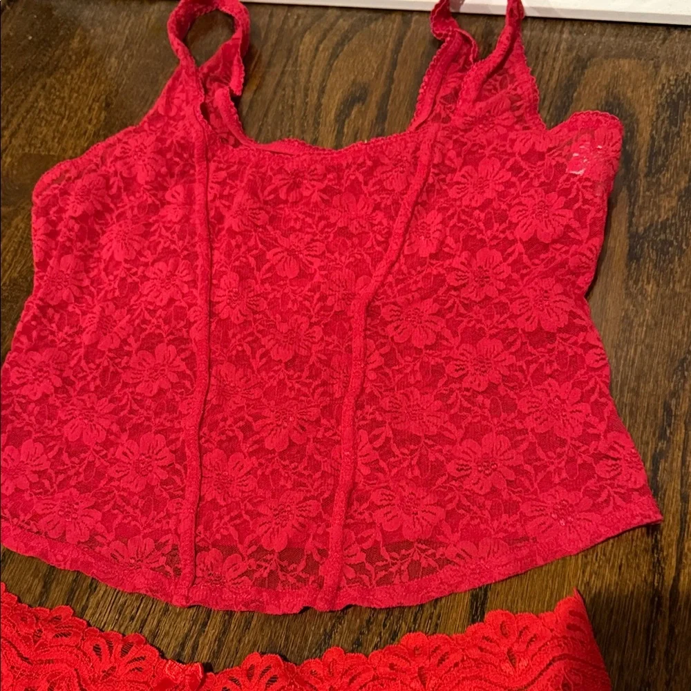 legg avenue elegant red