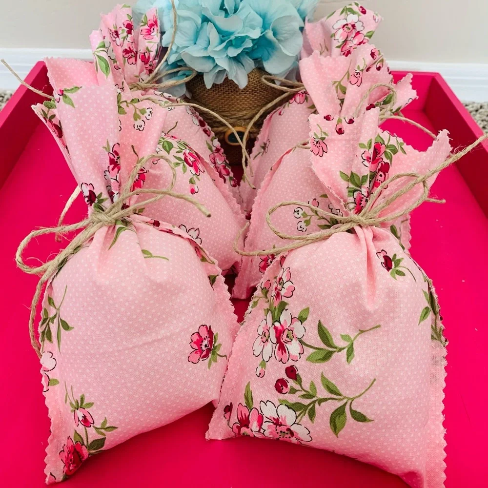 Hand Crafted these favor