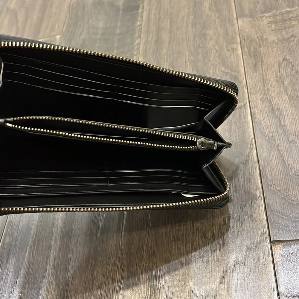 Coach New York Terrain perf Accordion chalk Wallet new F58104 travel organizer