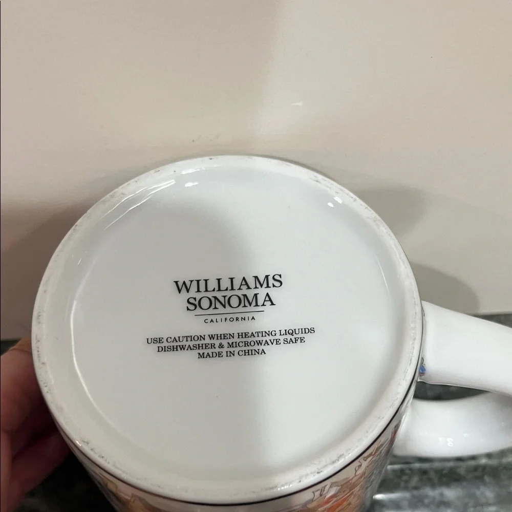 Williams Sonoma charming mug