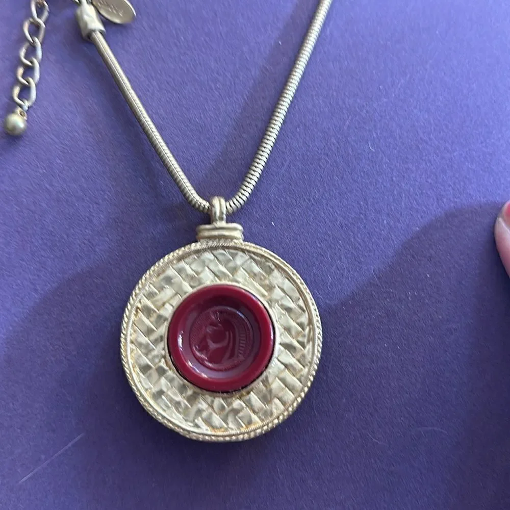 Chicos this necklace