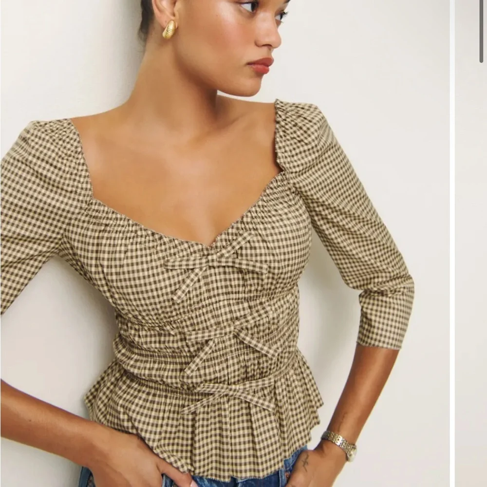 NWT Reformation Lauryn Top