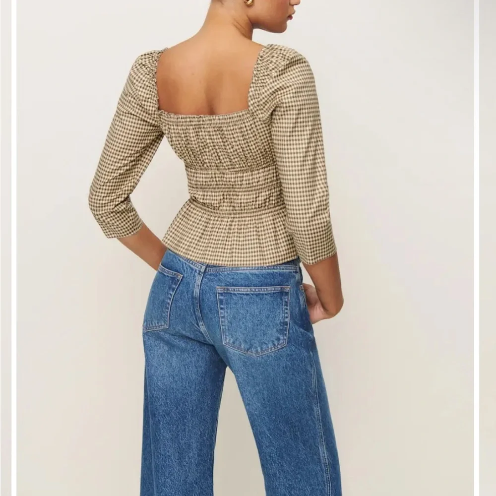 Reformation puff design