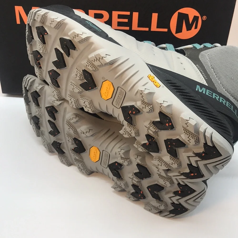 Merrell explore outdoors