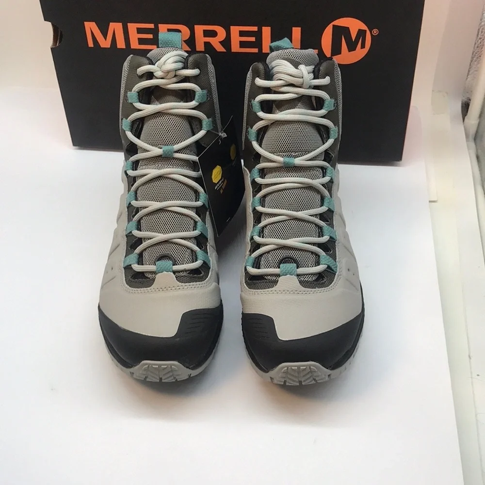 Merrell explore outdoors