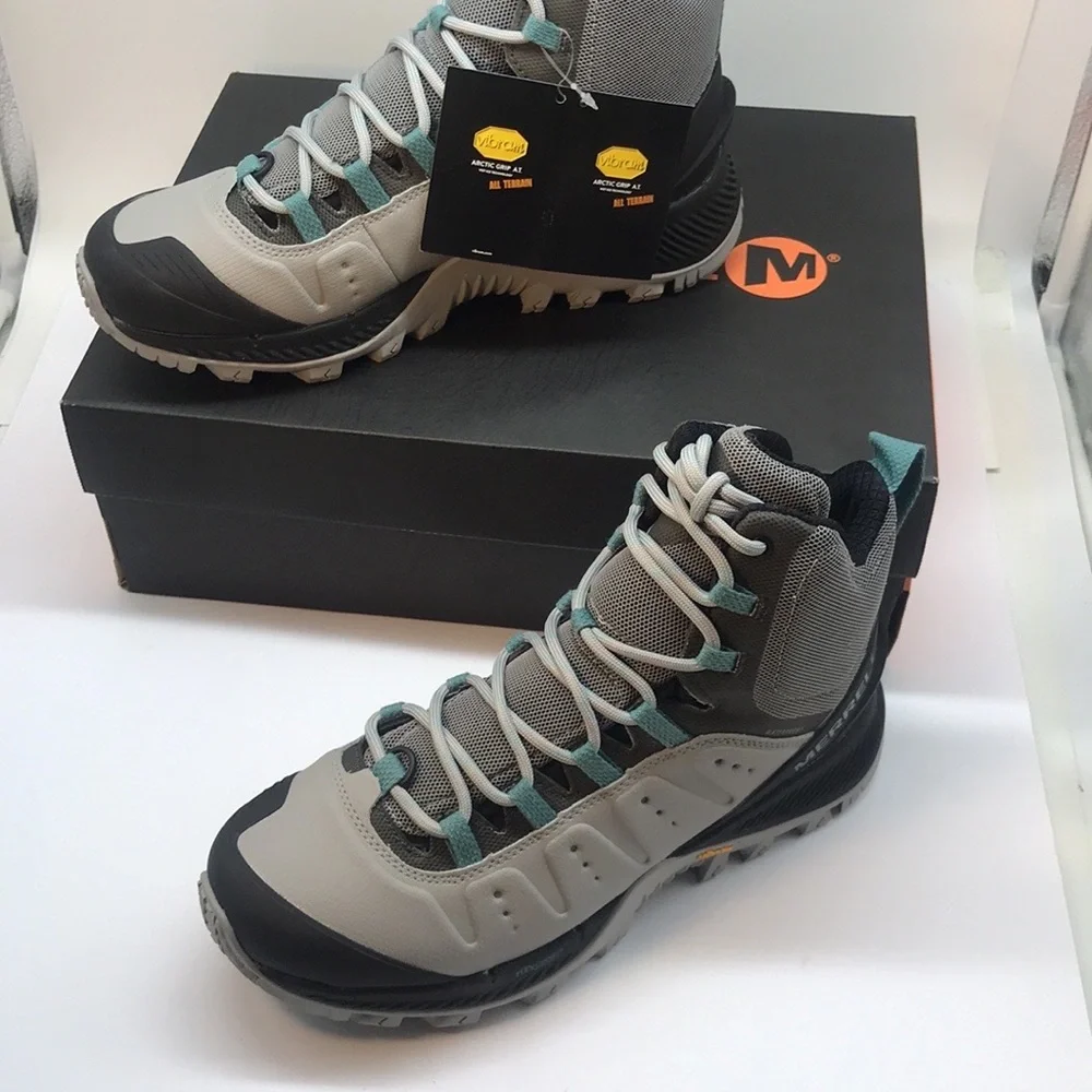 Merrell explore outdoors