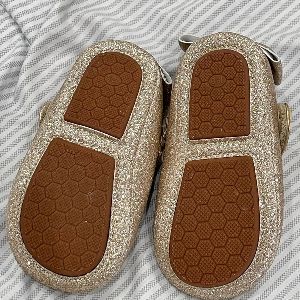 Felix & Flora‎ 13.5 Velcro Gold Glitter Flats with Bow