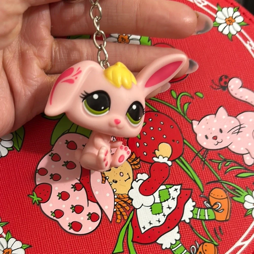 Littlest Pet Shop adorable pink