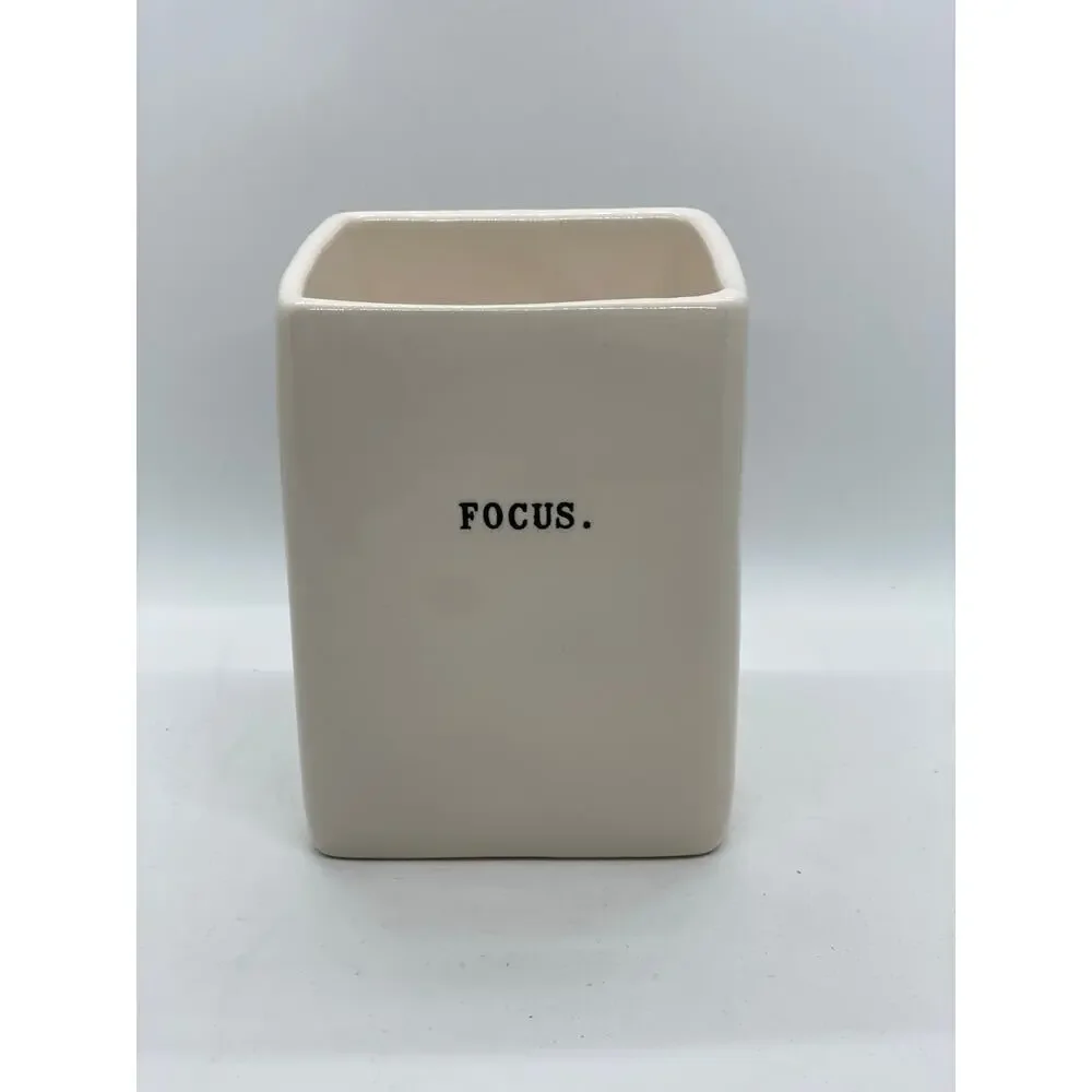 Rae Dunn Pen holder- FOCUS